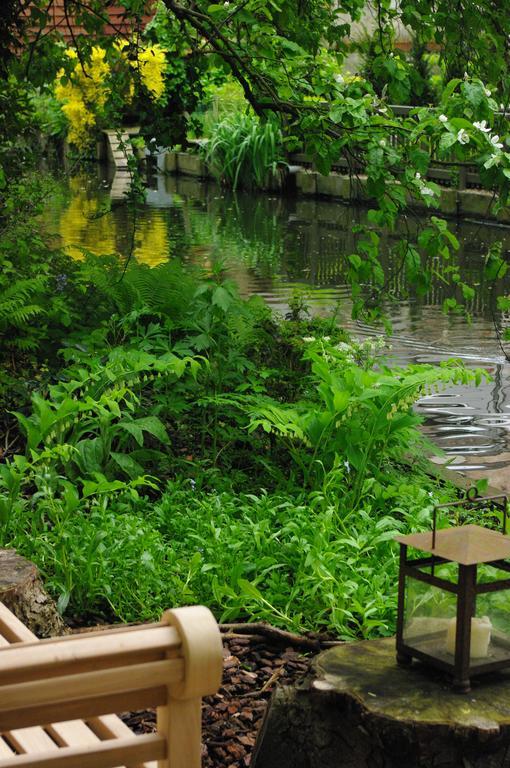 B&B Canal Deluxe Брюж Екстериор снимка