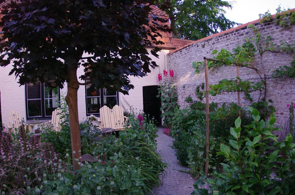 B&B Canal Deluxe Брюж Екстериор снимка