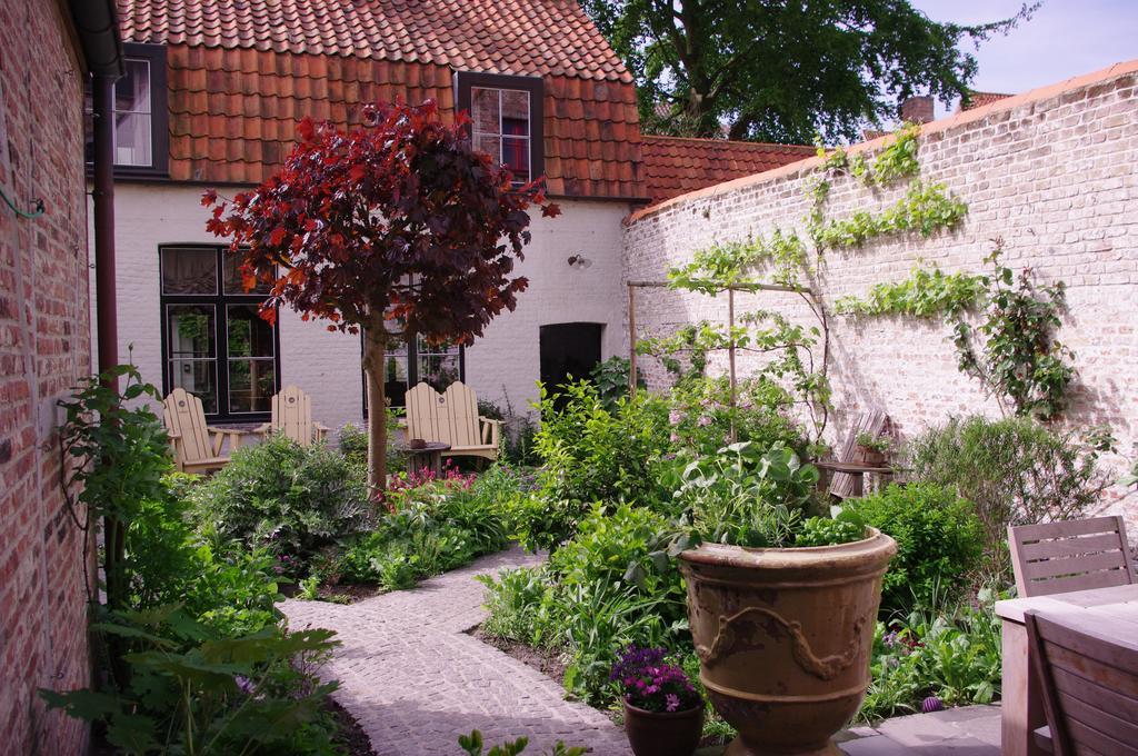 B&B Canal Deluxe Брюж Екстериор снимка